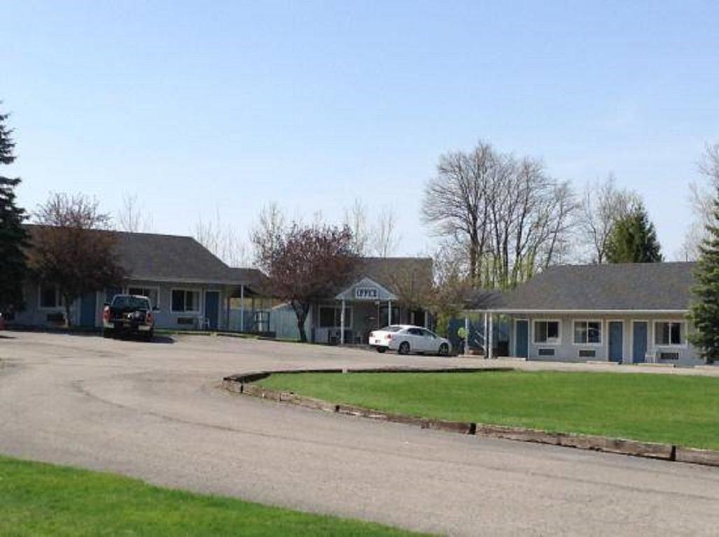 Dollinger'S Motor Inn Albion Exterior photo